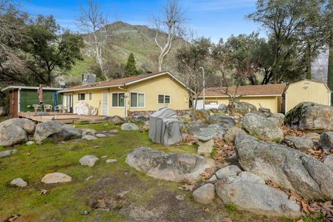 42666 Heidi Dr, Three Rivers, CA 93271 photo 4