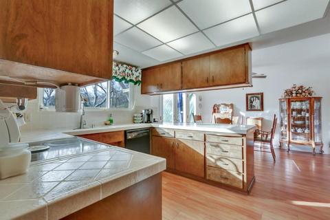 42666 Heidi Dr, Three Rivers, CA 93271 photo 11