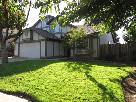 992 N Filbert Ave, Clovis, CA 93611 photo 1