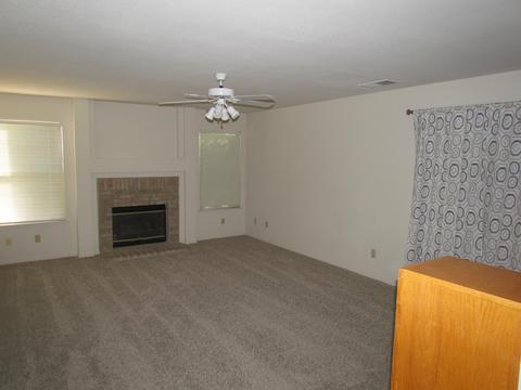 992 N Filbert Ave, Clovis, CA 93611 photo 11