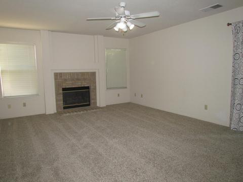 992 N Filbert Ave, Clovis, CA 93611 photo 12