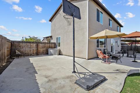 3110 N Shady Ct, Visalia, CA 93291 photo 31