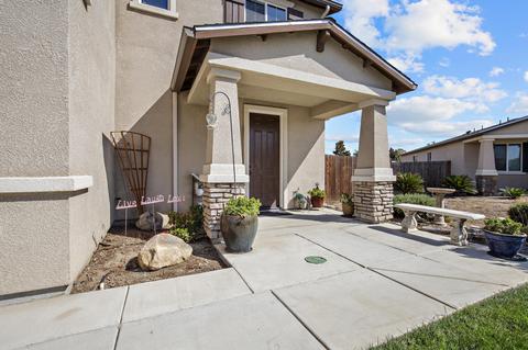 3110 N Shady Ct, Visalia, CA 93291 photo 4