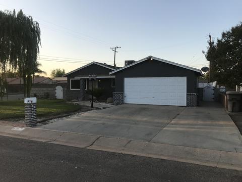1578 W Maple, Tulare, CA 93274 photo 2