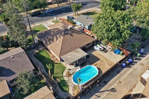 1361 E Bolinger Way, Dinuba, CA 93618 photo 2