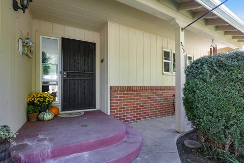 323 Lenox Ave, Exeter, CA 93221 photo 2