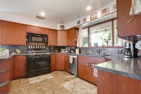323 Lenox Ave, Exeter, CA 93221 photo 10