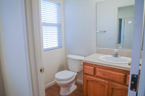 415 W Maple St, Exeter, CA 93221 photo 7