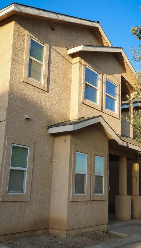 415 W Maple St, Exeter, CA 93221 photo 1