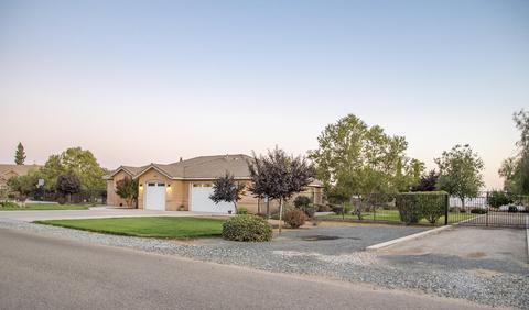 2203 Herrick Ct, Exeter, CA 93221 photo 4