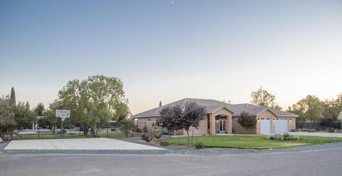 2203 Herrick Ct, Exeter, CA 93221 photo 2