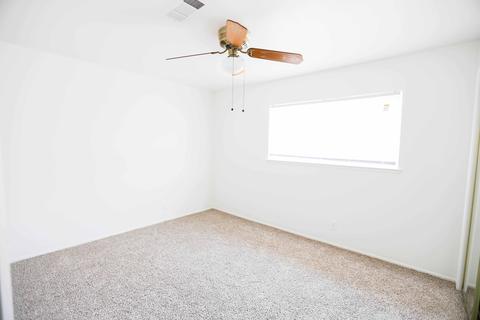 17151 Iona Ave, Lemoore, CA 93245 photo 40