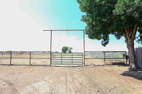 17151 Iona Ave, Lemoore, CA 93245 photo 53