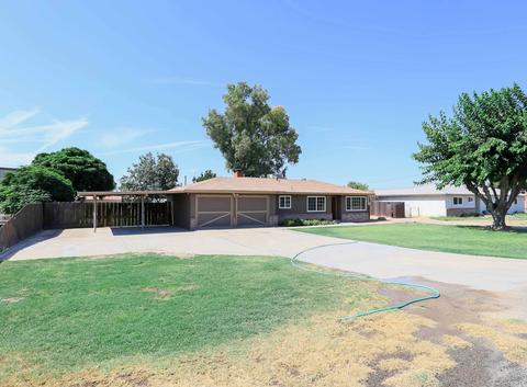 17151 Iona Ave, Lemoore, CA 93245 photo 2