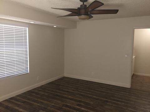 1638 E Sunnyview Ave, Visalia, CA 93292 photo 11