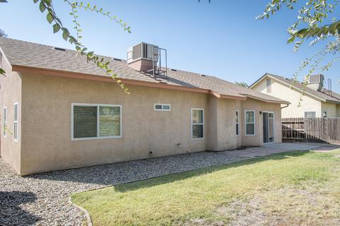 1636 E Knight Ct, Visalia, CA 93292 photo 13
