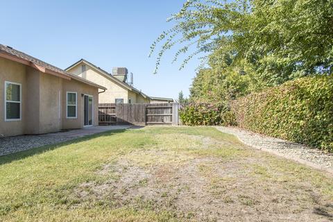 1636 E Knight Ct, Visalia, CA 93292 photo 14
