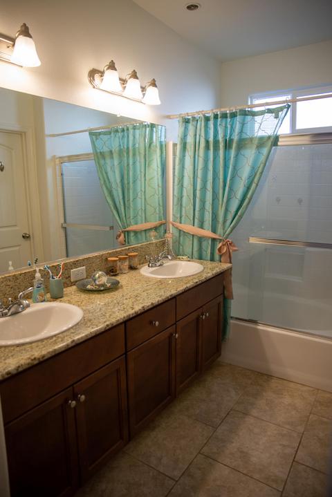 1129 Golf Ave, Lemoore, CA 93245 photo 19