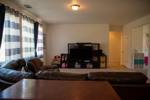 1129 Golf Ave, Lemoore, CA 93245 photo 9