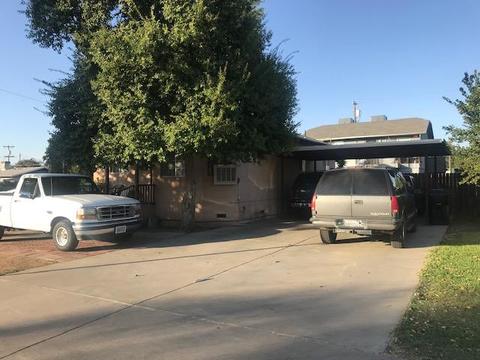 304 S K St, Dinuba, CA 93618 photo 3