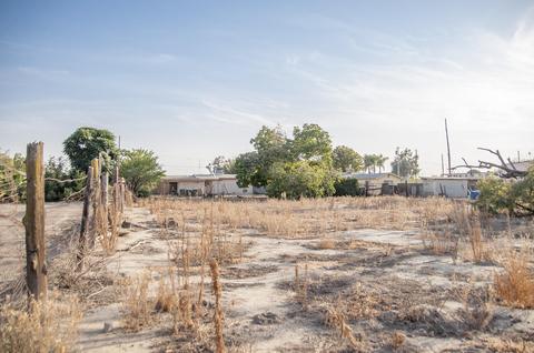 736 E Roosevelt Ave, Visalia, CA 93292 photo 18