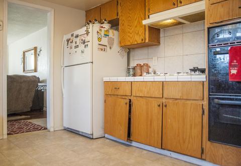 736 E Roosevelt Ave, Visalia, CA 93292 photo 6