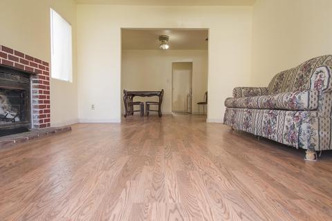 683 E Kern Ave, Tulare, CA 93274 photo 6