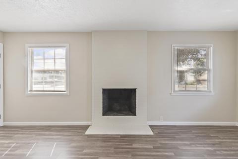 2814 E College Ave, Visalia, CA 93292 photo 13