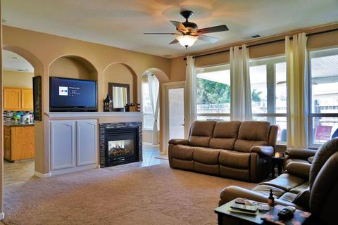 1009 Par Ave, Lemoore, CA 93245 photo 6