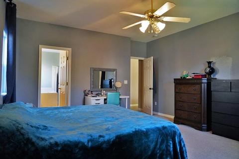 1009 Par Ave, Lemoore, CA 93245 photo 39