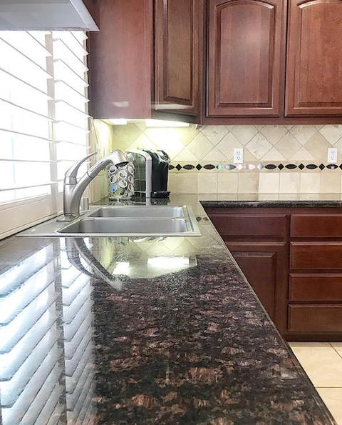 348 Campbell Ct, Tulare, CA 93274 photo 9