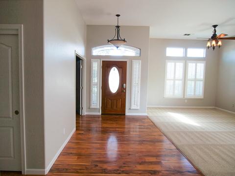 740 Sherwood St, Exeter, CA 93221 photo 3