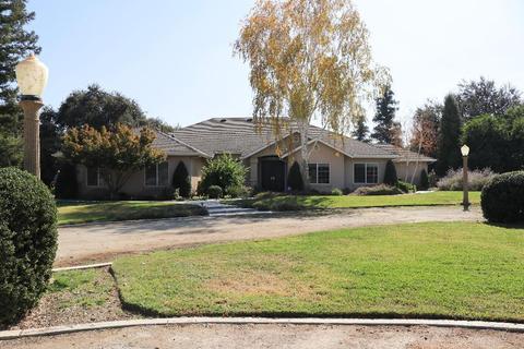 21225 Fairfax Ave, Lemoore, CA 93245 photo 2