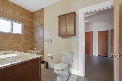 330 N B St, Exeter, CA 93221 photo 17
