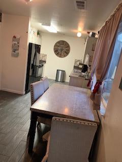 714 Russell Dr, Tulare, CA 93274 photo 4
