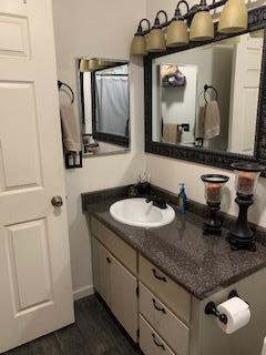 714 Russell Dr, Tulare, CA 93274 photo 9