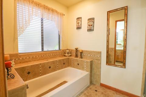 263 E Garfield Ave, Tulare, CA 93274 photo 25