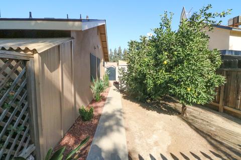 263 E Garfield Ave, Tulare, CA 93274 photo 35