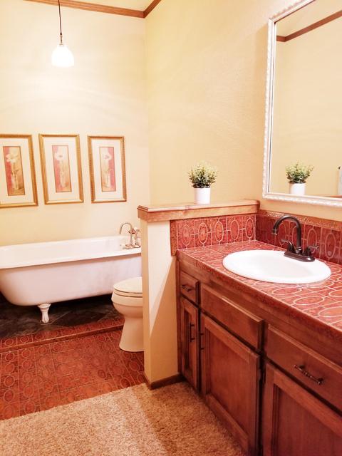 1530 E Avila Dr, Tulare, CA 93274 photo 35