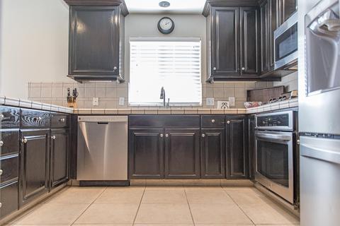 683 Sunnyview Ct, Exeter, CA 93221 photo 17