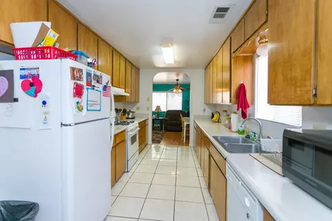 339 N D St, Exeter, CA 93221 photo 8