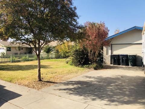 1925 S Thomas St, Visalia, CA 93291 photo 1