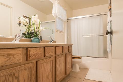 4318 E Vista Dr, Visalia, CA 93292 photo 13