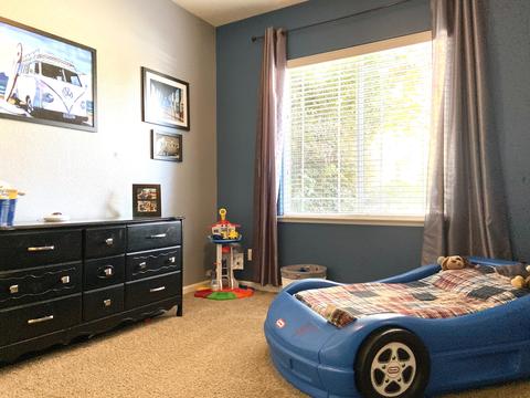 1601 E La Vida Ct, Visalia, CA 93292 photo 11