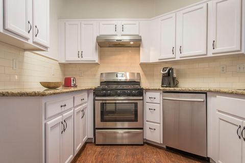 4223 E Laurel Ave, Visalia, CA 93292 photo 14