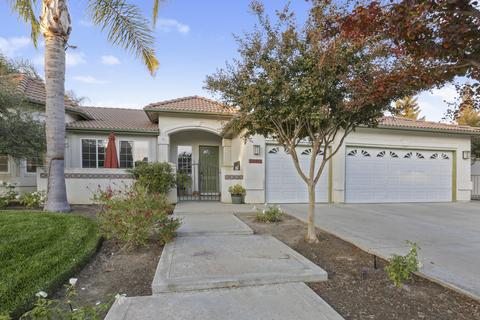 2002 E Parkview, Visalia, CA 93292 photo 4