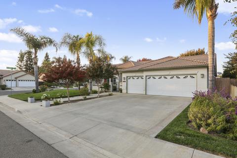 2002 E Parkview, Visalia, CA 93292 photo 2