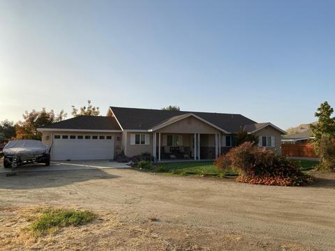 33029 Globe Dr, Springville, CA 93265 photo 2