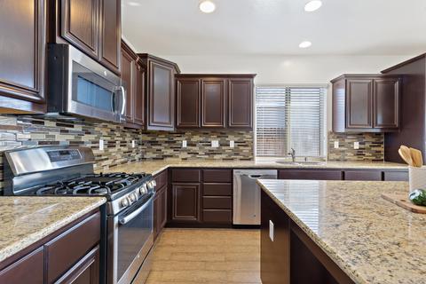 3917 E Harter Ct, Visalia, CA 93292 photo 16