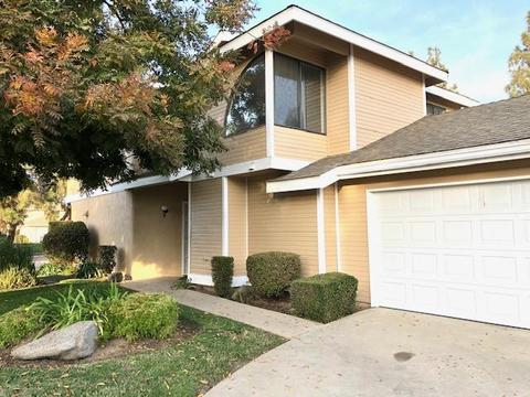 2416 E Sweet Ave, Visalia, CA 93292 photo 1